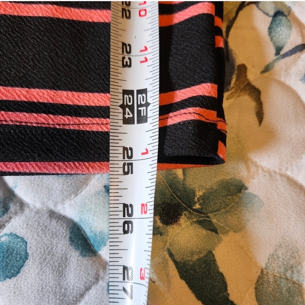 Lularoe Pencil Skirt - Picture 4 of 5